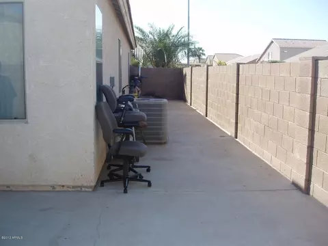 3033 S 65th Ln, Phoenix, AZ 85043 photo 11