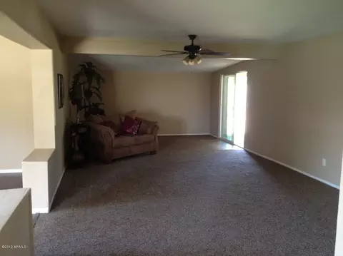 5802 N 37th Dr, Phoenix, AZ 85019 photo 4