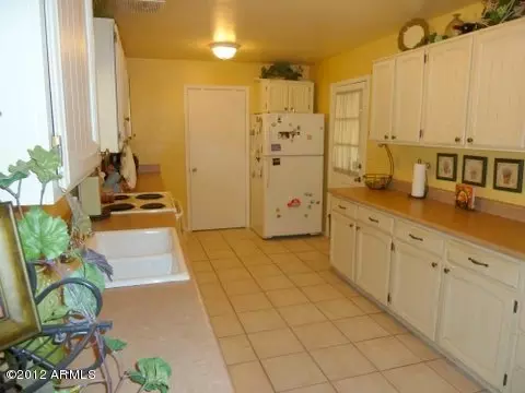 1409 W Medlock Dr, Phoenix, AZ 85013 photo 4