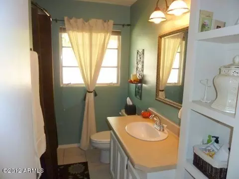 1409 W Medlock Dr, Phoenix, AZ 85013 photo 8