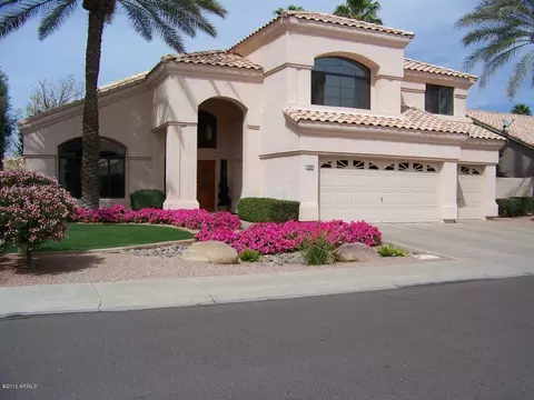 1826 E Cascade Dr, Gilbert, AZ 85234 photo 2