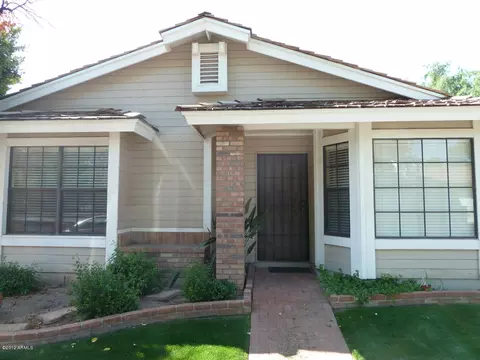 137 E Anderson Ave, Phoenix, AZ 85022 photo 1