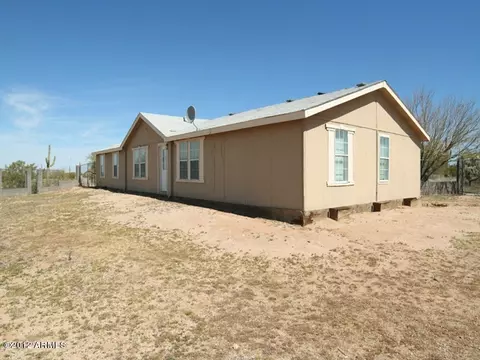 28089 E Dulcinea Ln, Florence, AZ 85132 photo 2