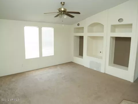 28089 E Dulcinea Ln, Florence, AZ 85132 photo 4