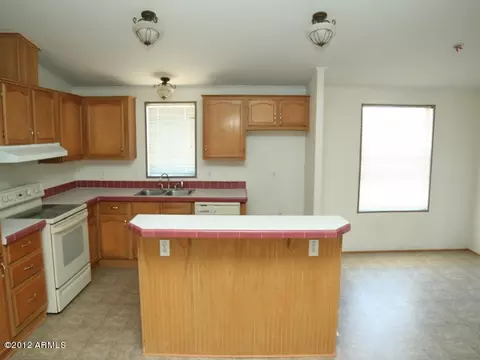 28089 E Dulcinea Ln, Florence, AZ 85132 photo 9