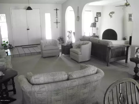 2238 E Cortez St, Phoenix, AZ 85028 photo 2