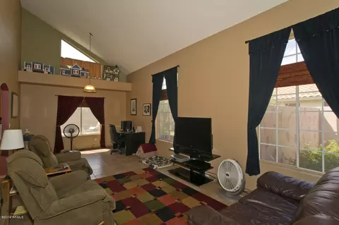 3437 E Glenhaven Dr, Phoenix, AZ 85048 photo 3