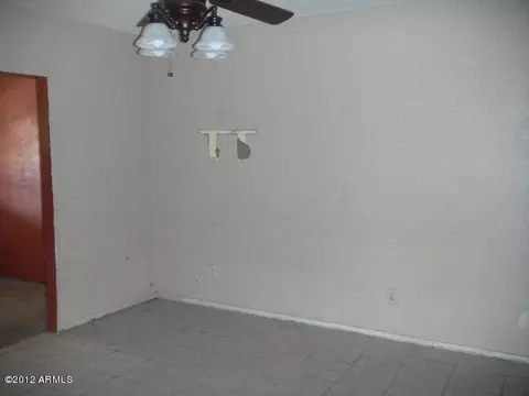 2715 E Holmes Ave, Mesa, AZ 85204 photo 9