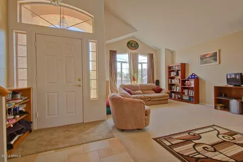 320 W Constitution Dr, Gilbert, AZ 85233 photo 4