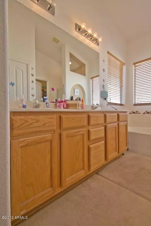 320 W Constitution Dr, Gilbert, AZ 85233 photo 25