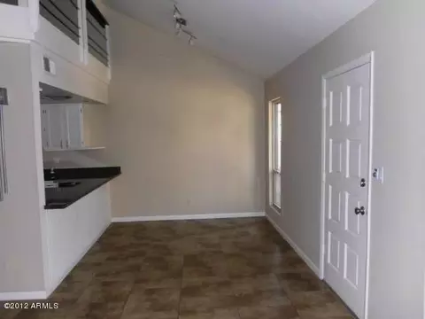 1112 E Kaler Dr, Phoenix, AZ 85020 photo 8