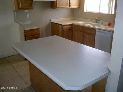 8634 W Mitchell Dr, Phoenix, AZ 85037 photo 6