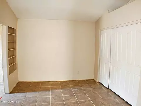329 E Stonebridge Dr, Gilbert, AZ 85234 photo 9
