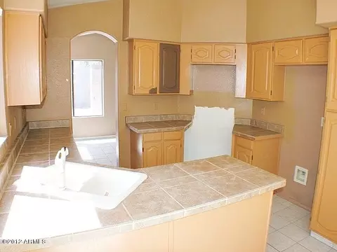 329 E Stonebridge Dr, Gilbert, AZ 85234 photo 7