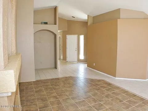 329 E Stonebridge Dr, Gilbert, AZ 85234 photo 5