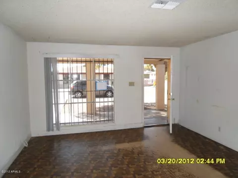 2117 N 37th Dr, Phoenix, AZ 85009 photo 4