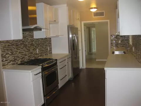 1339 E Oregon Ave, Phoenix, AZ 85014 photo 8