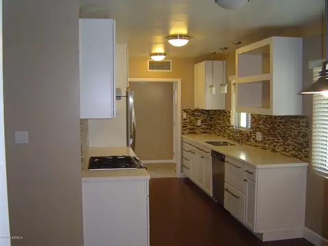 1339 E Oregon Ave, Phoenix, AZ 85014 photo 9