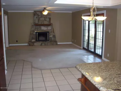 967 Eveningstar Ln, Tempe, AZ 85283 photo 4