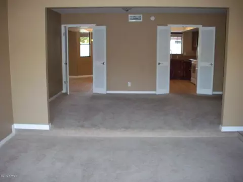 967 Eveningstar Ln, Tempe, AZ 85283 photo 3