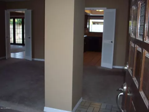 967 Eveningstar Ln, Tempe, AZ 85283 photo 2