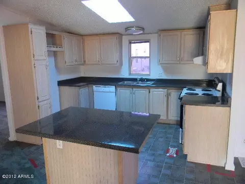 1645 S 79th Pl, Mesa, AZ 85209 photo 9