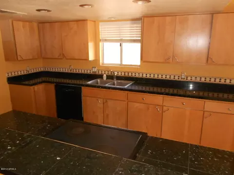 3831 E Tanglewood Dr, Phoenix, AZ 85048 photo 5