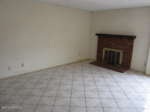 4315 E Vineyard Rd, Phoenix, AZ 85042 photo 4