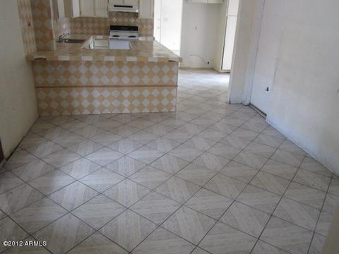 4315 E Vineyard Rd, Phoenix, AZ 85042 photo 11