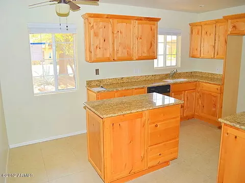 1744 E San Juan Ave, Phoenix, AZ 85016 photo 10