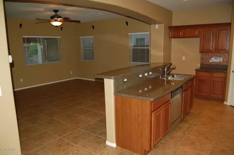 2873 E Anika Dr, Gilbert, AZ 85298 photo 4