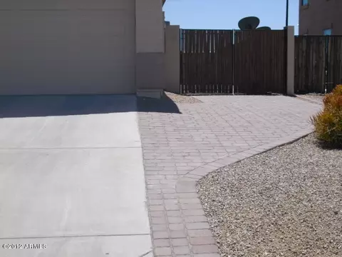 3925 E Thornton Ave, Gilbert, AZ 85297 photo 2