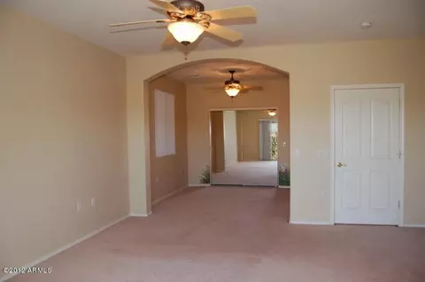 837 S Parkcrest St, Gilbert, AZ 85296 photo 5