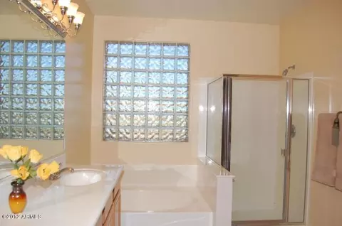 837 S Parkcrest St, Gilbert, AZ 85296 photo 6