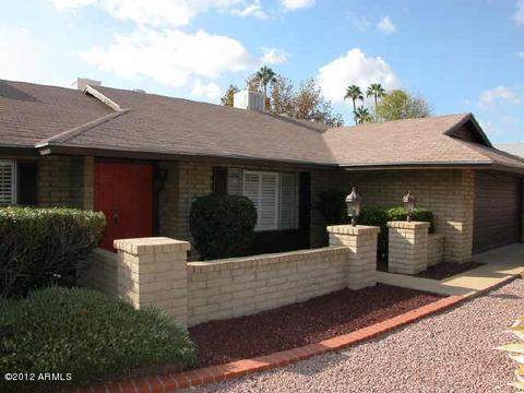 2439 E Mercer Ln, Phoenix, AZ 85028 photo 1