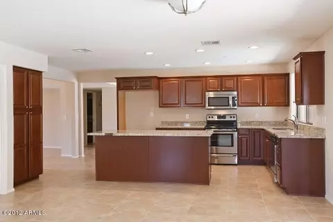 4039 E Mercer Ln, Phoenix, AZ 85028 photo 7