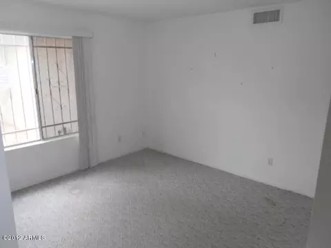 2115 E Paradise Ln, Phoenix, AZ 85022 photo 12