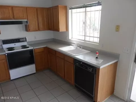 2115 E Paradise Ln, Phoenix, AZ 85022 photo 8