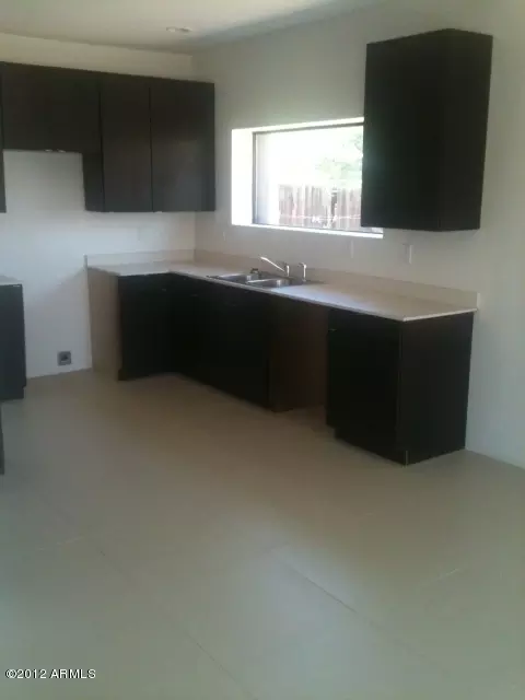 2544 N Mitchell St, Phoenix, AZ 85006 photo 6