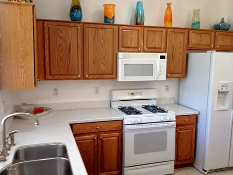 7235 E Northridge St, Mesa, AZ 85207 photo 9