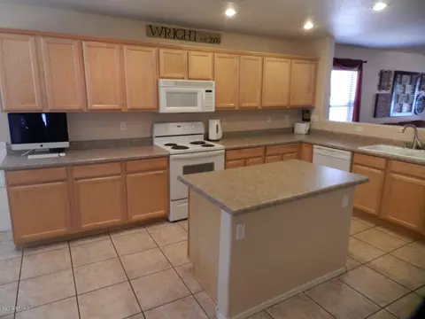 1349 S Bridgegate Dr, Gilbert, AZ 85296 photo 10