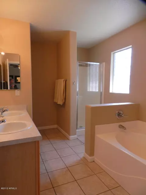 1349 S Bridgegate Dr, Gilbert, AZ 85296 photo 22