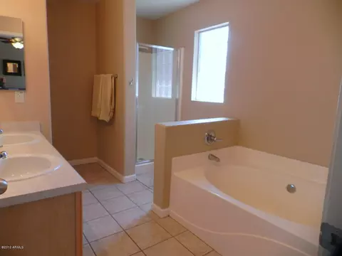1349 S Bridgegate Dr, Gilbert, AZ 85296 photo 23