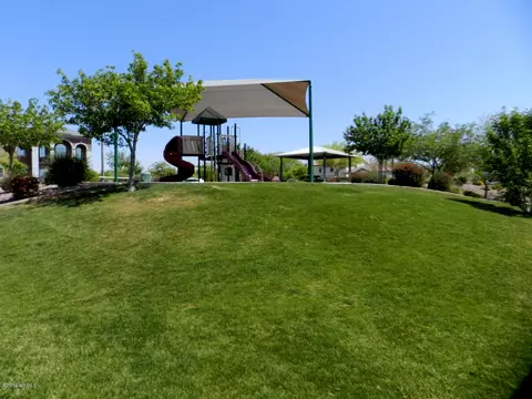 1349 S Bridgegate Dr, Gilbert, AZ 85296 photo 32