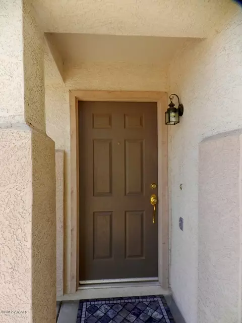 1349 S Bridgegate Dr, Gilbert, AZ 85296 photo 5