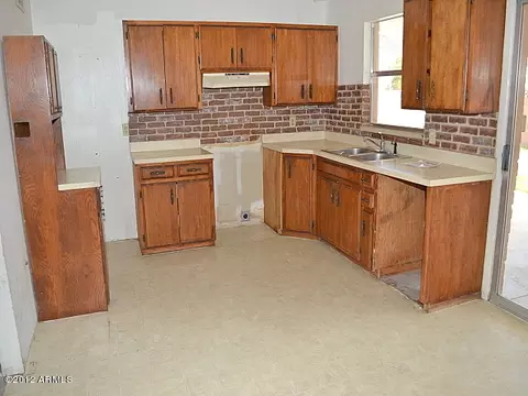 1321 E Mercer Ln, Phoenix, AZ 85020 photo 15