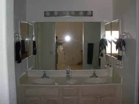 1655 E Palomino Dr, Gilbert, AZ 85296 photo 6