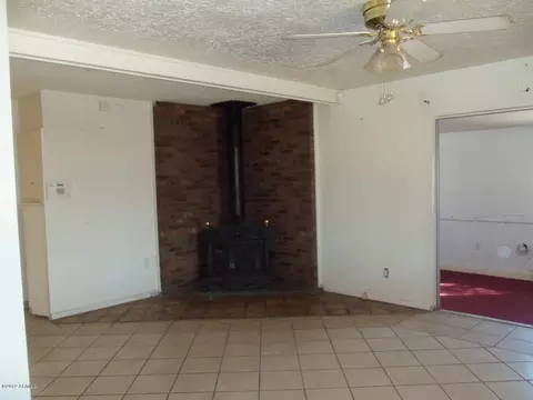 7536 W Mitchell Dr, Phoenix, AZ 85033 photo 4