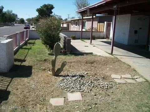 7536 W Mitchell Dr, Phoenix, AZ 85033 photo 12