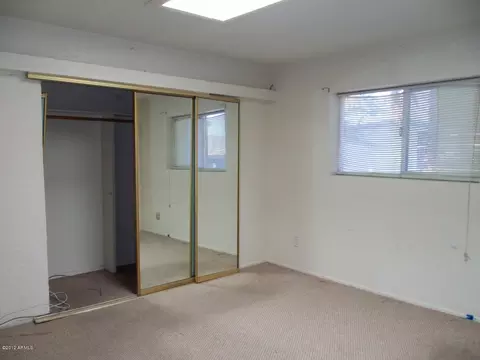 7536 W Mitchell Dr, Phoenix, AZ 85033 photo 7